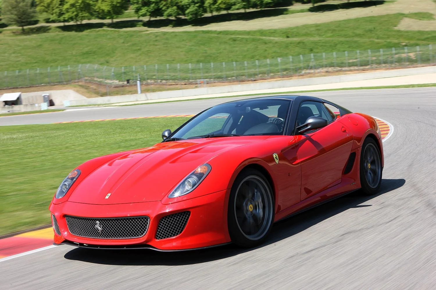 Ferrari 599 6.0 V12 (670 Hp) F12010 - 2012 thumbnail 7