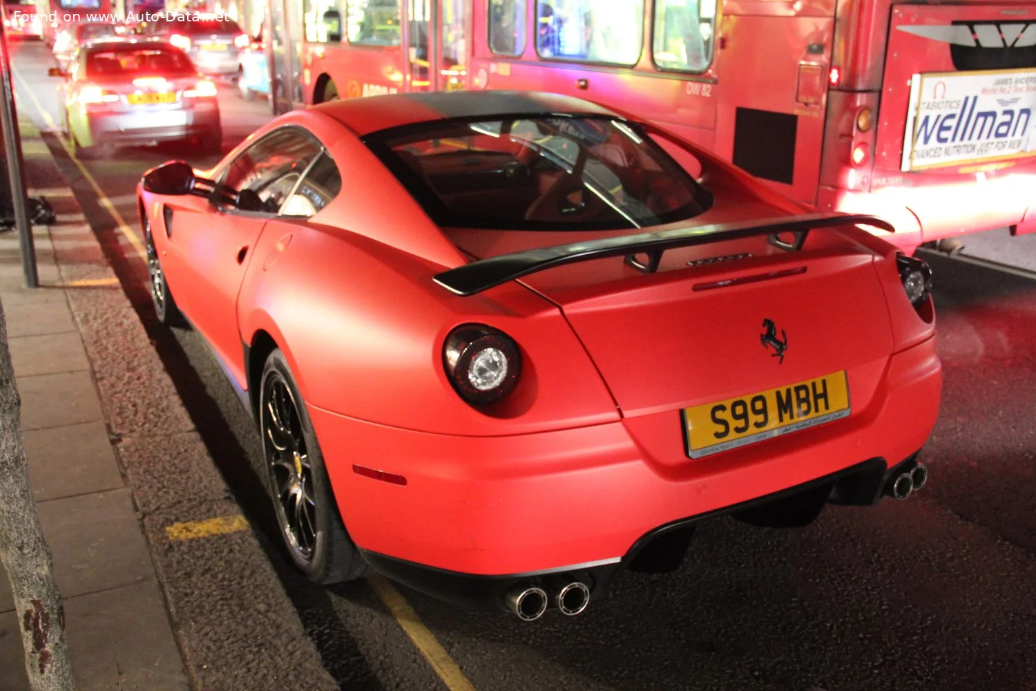 Ferrari 599 6.0 V12 (620 Hp)2006 - 2012 thumbnail 14