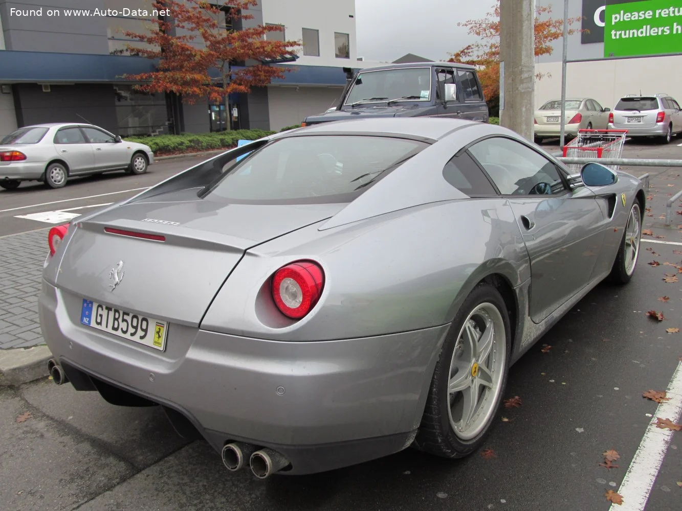 Ferrari 599 6.0 V12 (620 Hp)2006 - 2012 thumbnail 9
