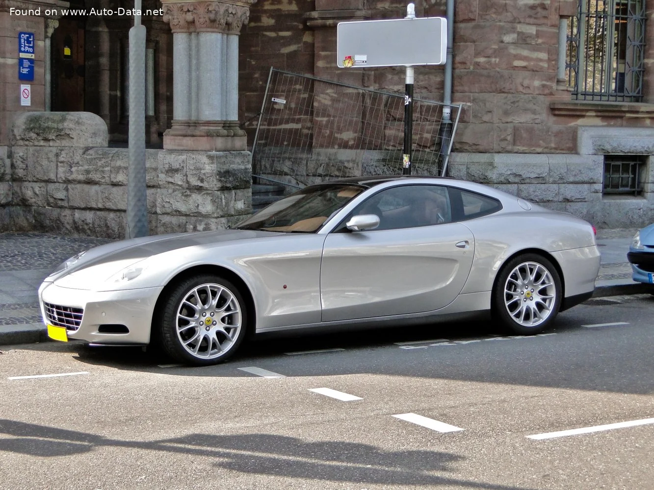 Ferrari 612 Scaglietti 5.7i V12 48V (540 Hp)2004 - 2011 thumbnail 9