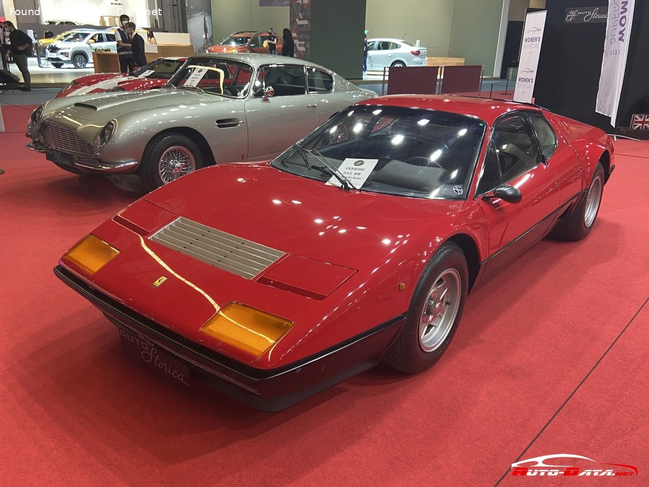 Ferrari Berlinetta Boxer 4.9 (322 Hp)1981 - 1984 thumbnail 8