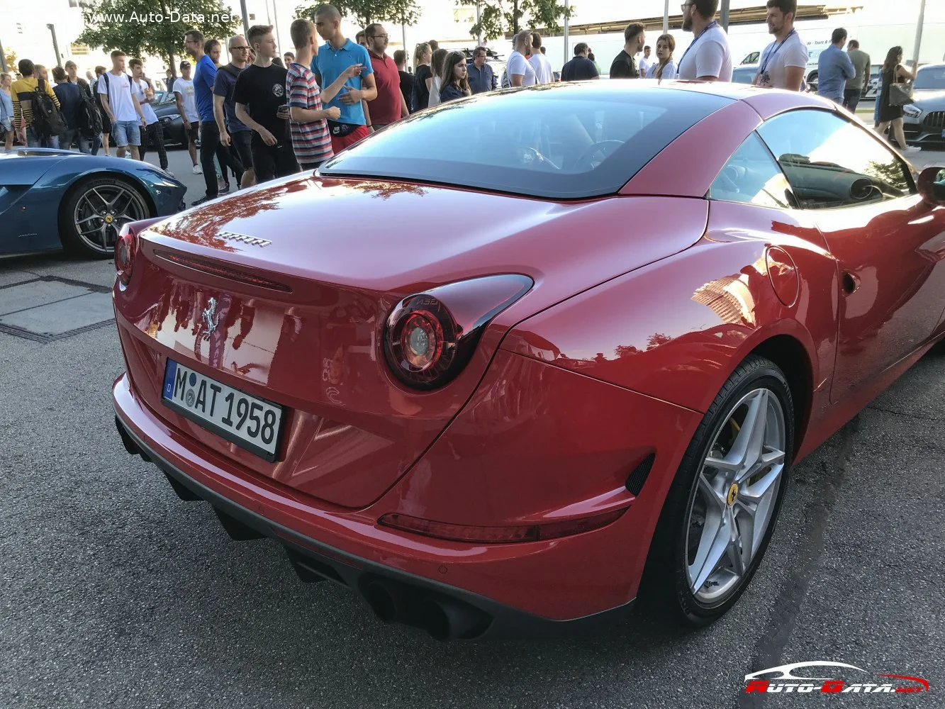 Ferrari California 3.9 V8 (560 Hp)2014 - 2017 thumbnail 3