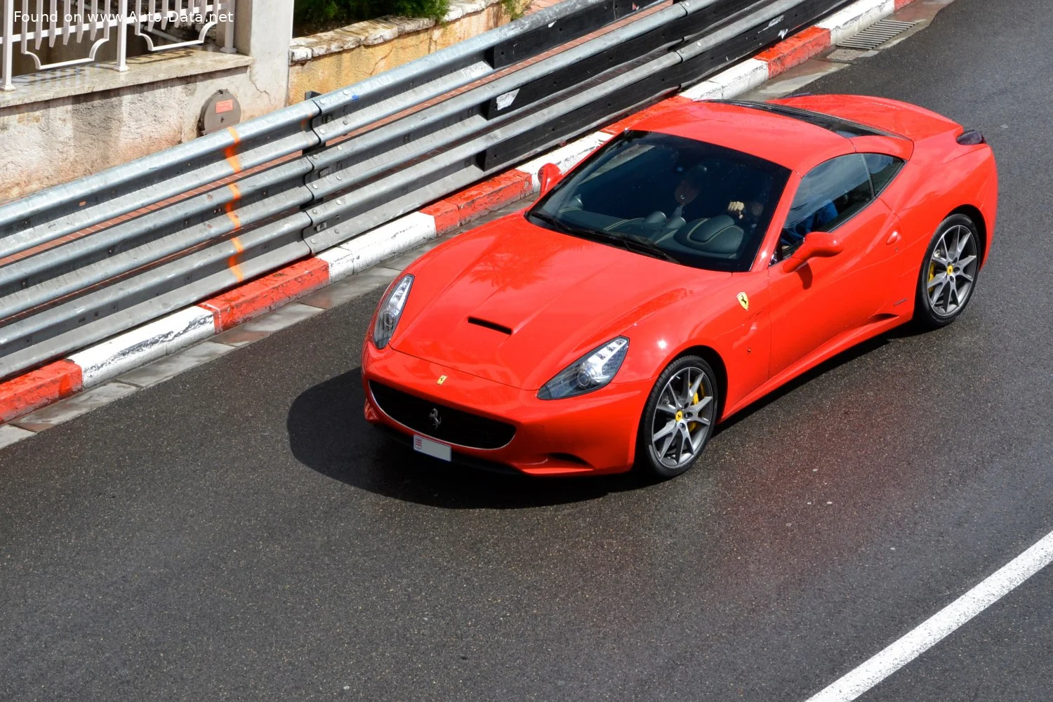 Ferrari California 30 4.3 V8 (490 Hp) Automatic2012 - 2014 thumbnail 12