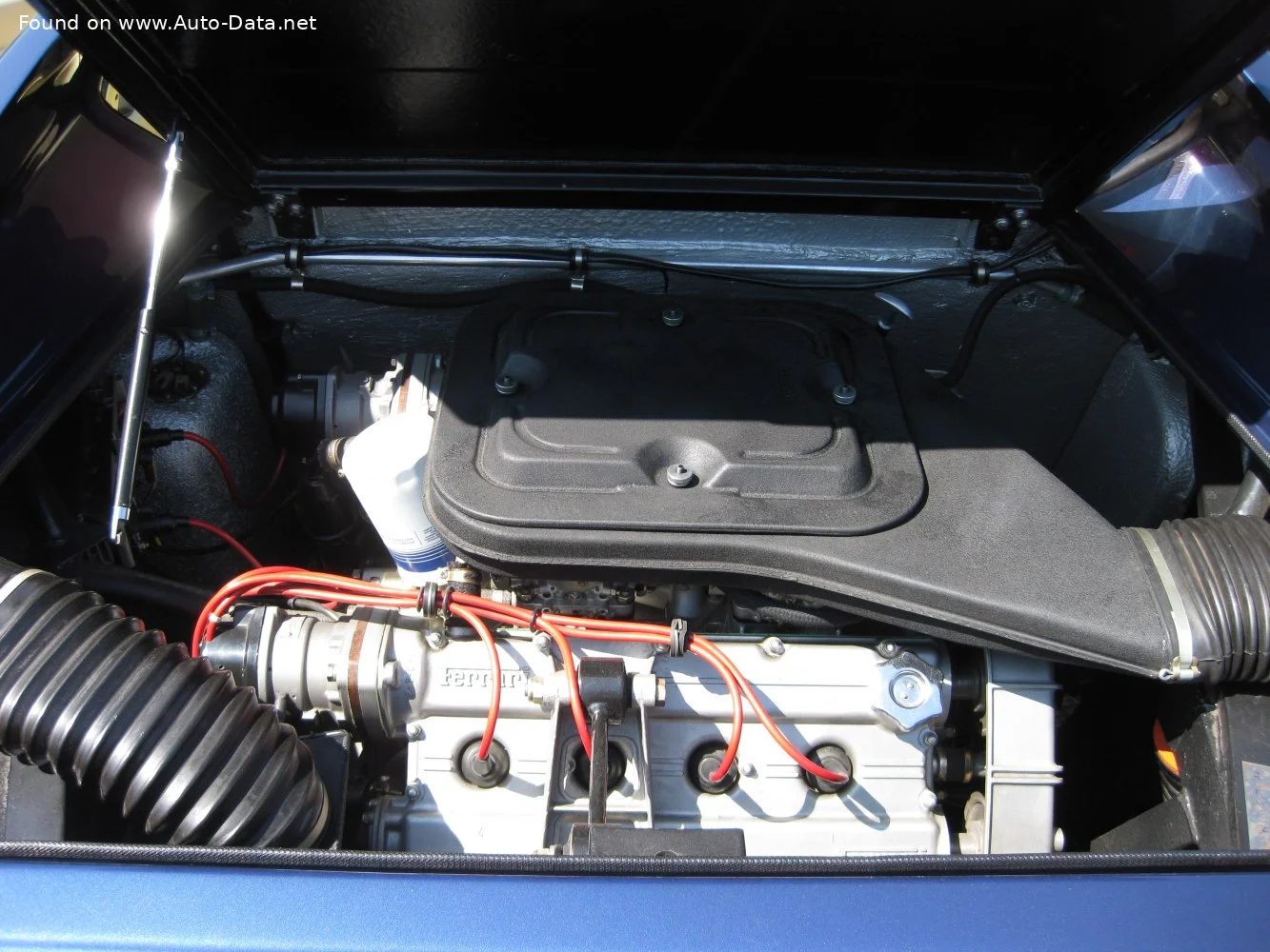 Ferrari Dino 208 2.0 V8 (170 Hp)1975 - 1980 thumbnail 7