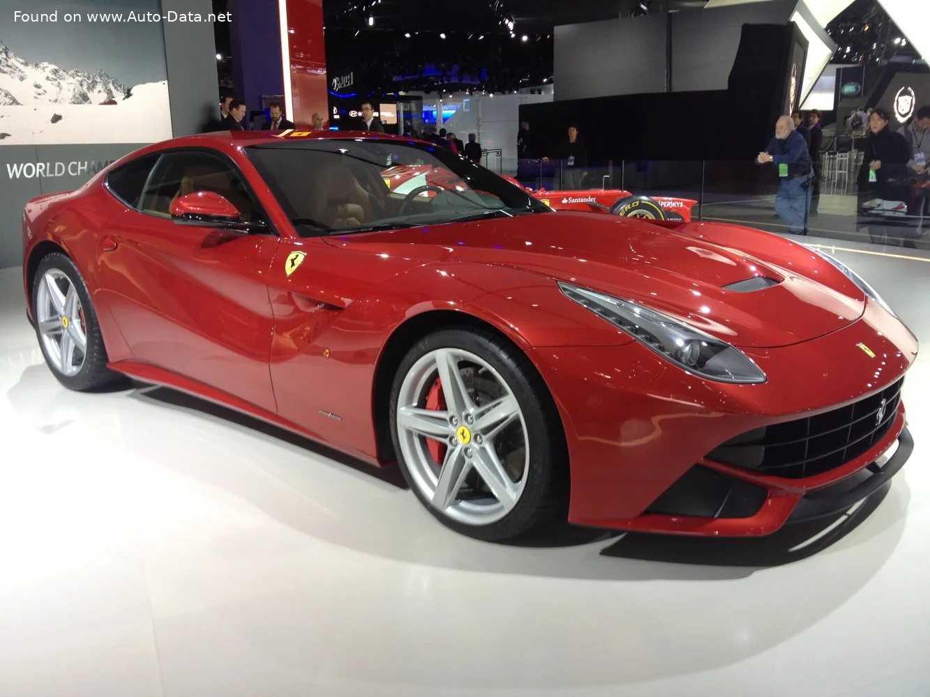Ferrari F12 6.3 V12 (740 Hp)2012 - 2017 thumbnail 3