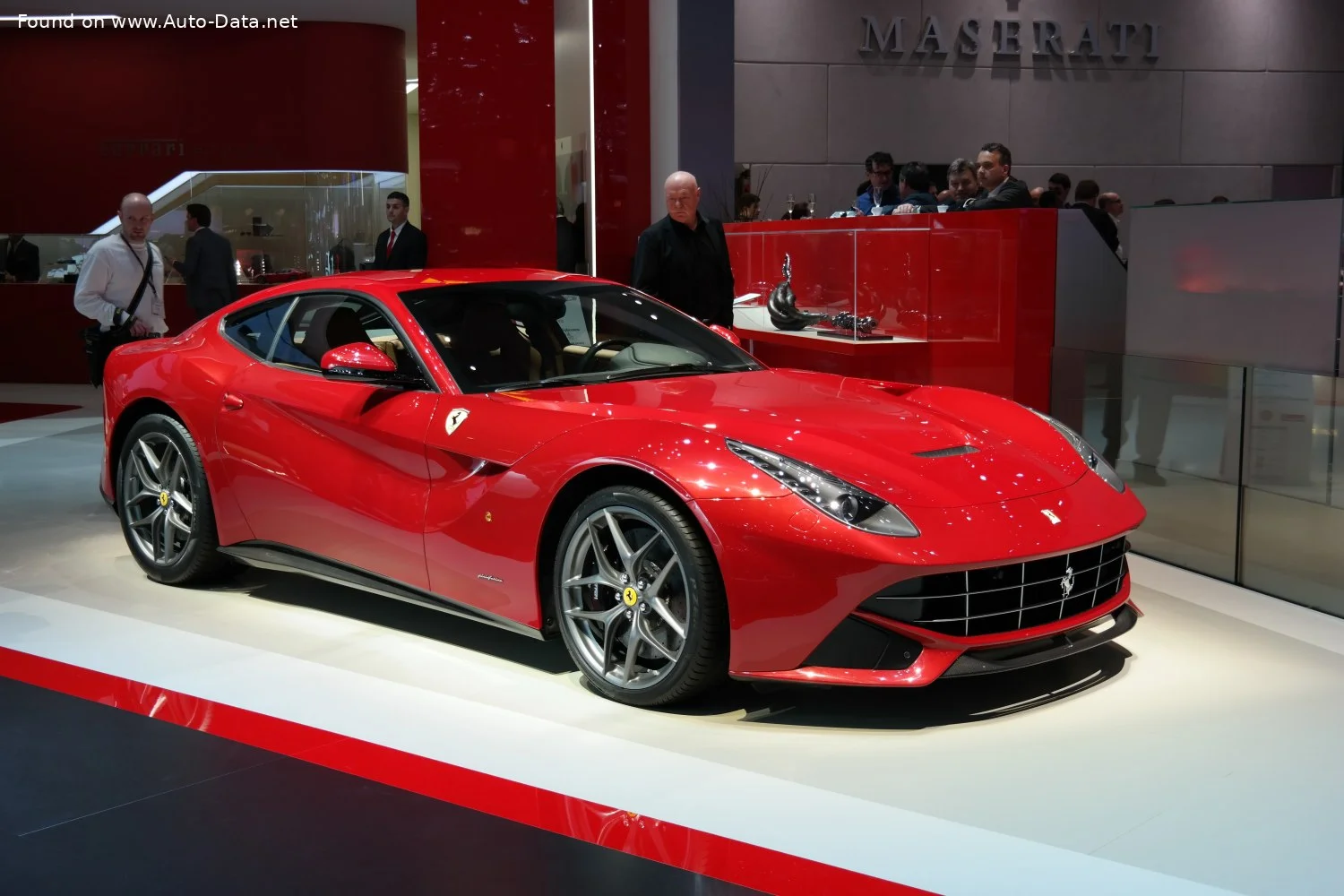 Ferrari F12 6.3 V12 (740 Hp)2012 - 2017 thumbnail 9