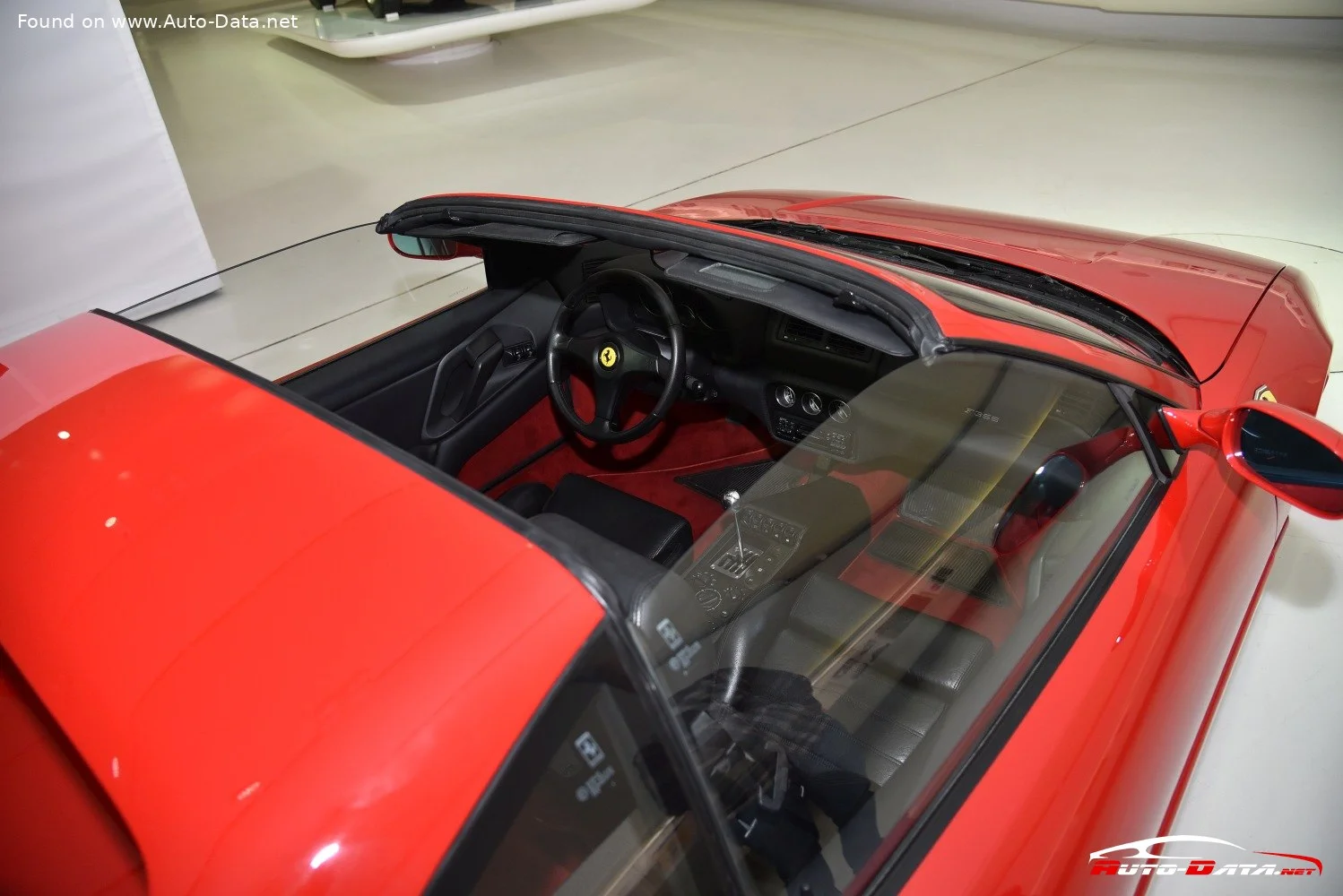 Ferrari F355 355 GTS (381 Hp)1995 - 1999 thumbnail 3