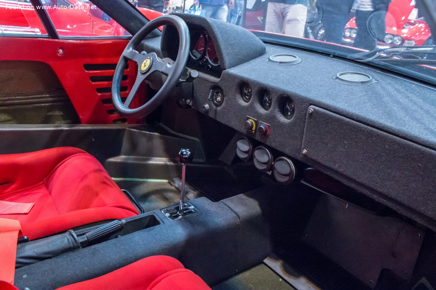 Ferrari F40 2.9 i V8 32V (478 Hp)1987 - 1992 thumbnail 5