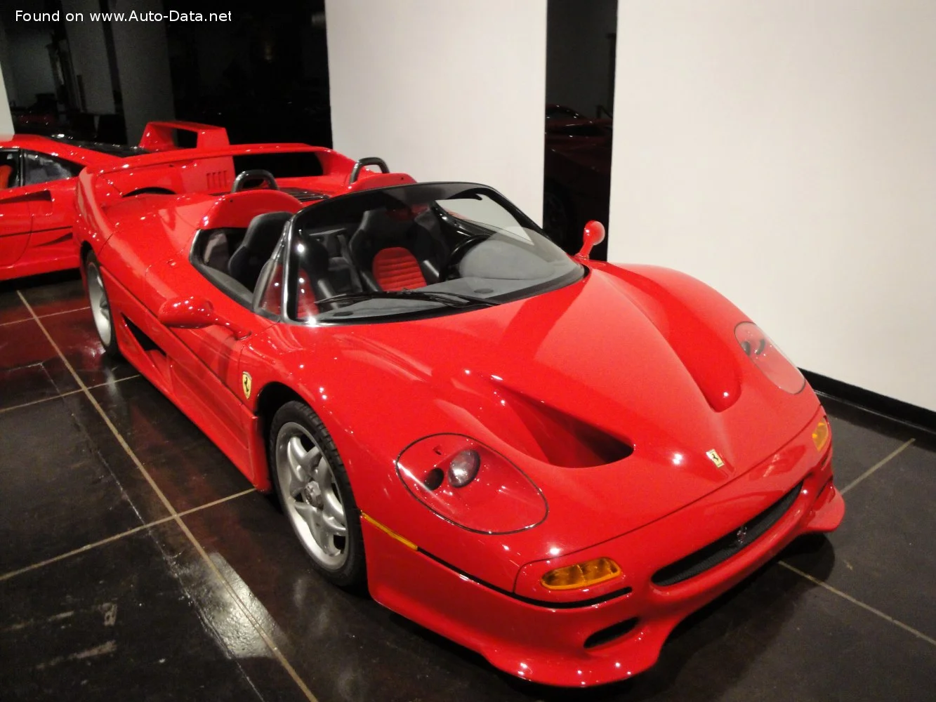 Ferrari F50 4.7 V12 (520 Hp)1995 - 1997 thumbnail 8