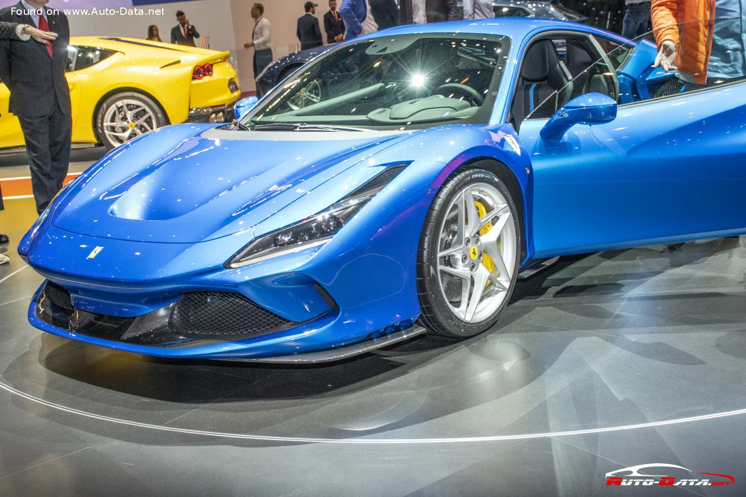 Ferrari F8 3.9 V8 (720 Hp) Automatic2019 - thumbnail 16