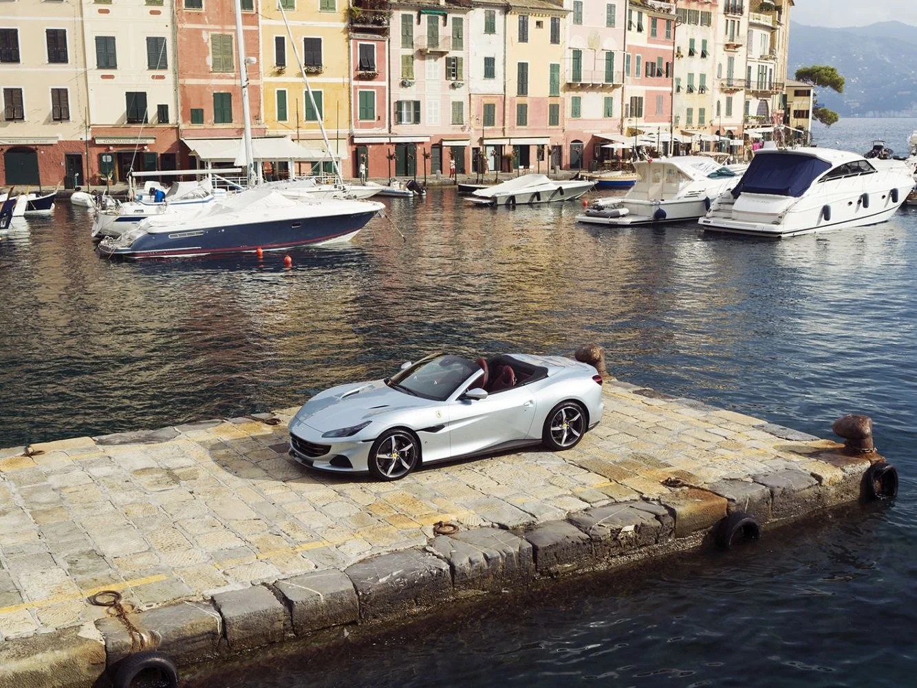 Ferrari Portofino 3.9 V8 (620 Hp) F1 DCT2020 - thumbnail 6