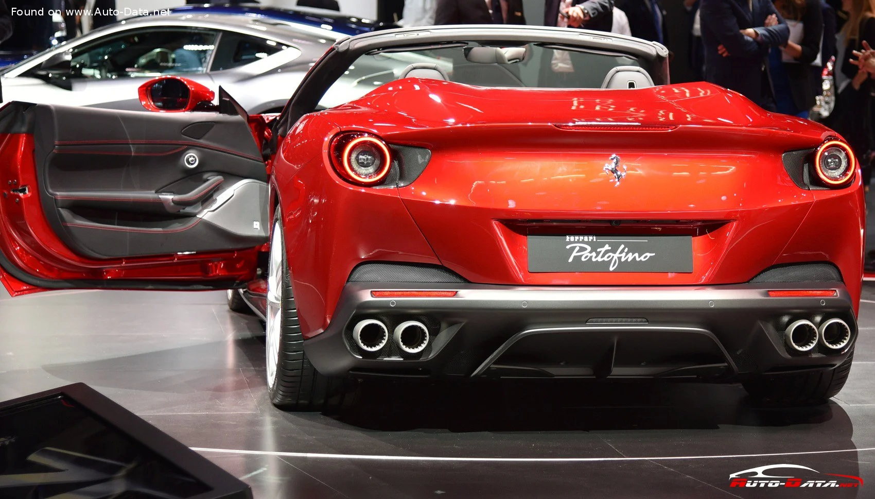 Ferrari Portofino 3.9 V8 (600 Hp) DCT2017 - 2020 thumbnail 7