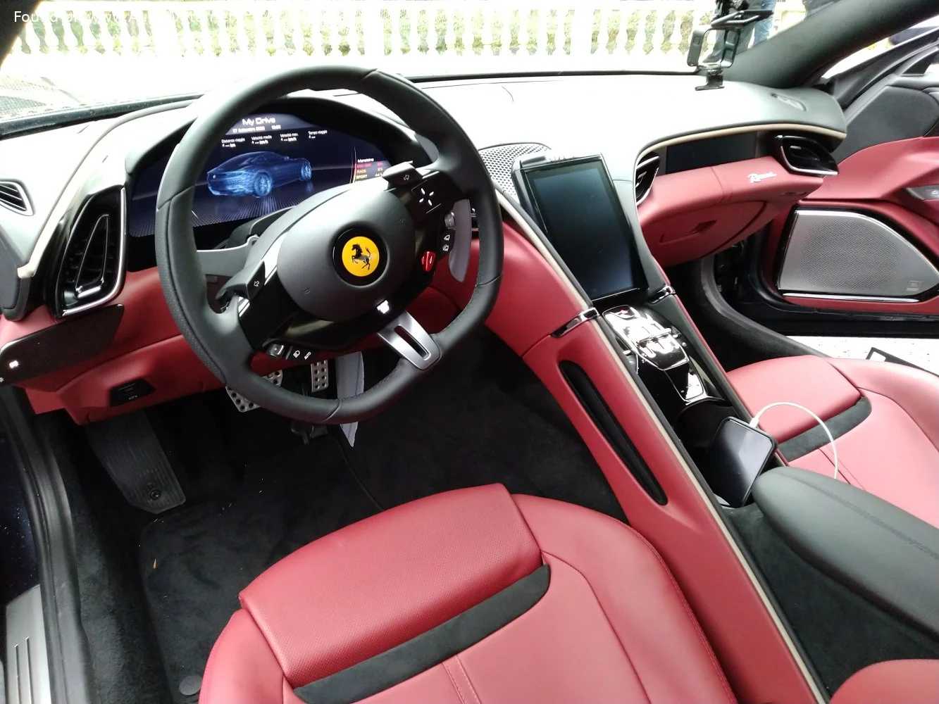 Ferrari Roma 3.9 V8 (620 Hp) DCT2020 - thumbnail 14