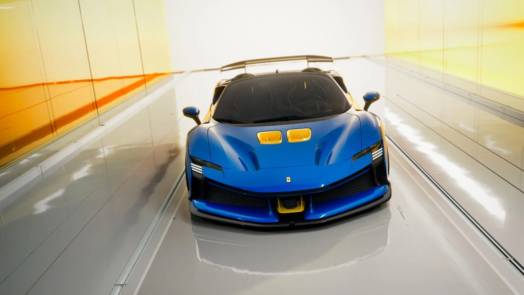 Ferrari SF90 4.0 V8 (1030 Hp) Plug-in Hybrid E4WD F1 DCT2023 - thumbnail 2
