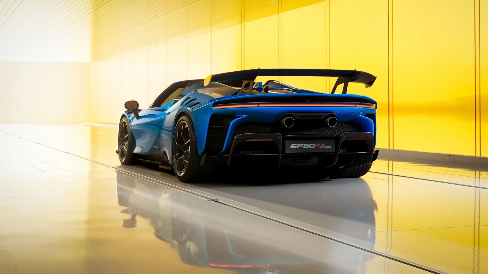 Ferrari SF90 4.0 V8 (1030 Hp) Plug-in Hybrid E4WD F1 DCT2023 - thumbnail 4