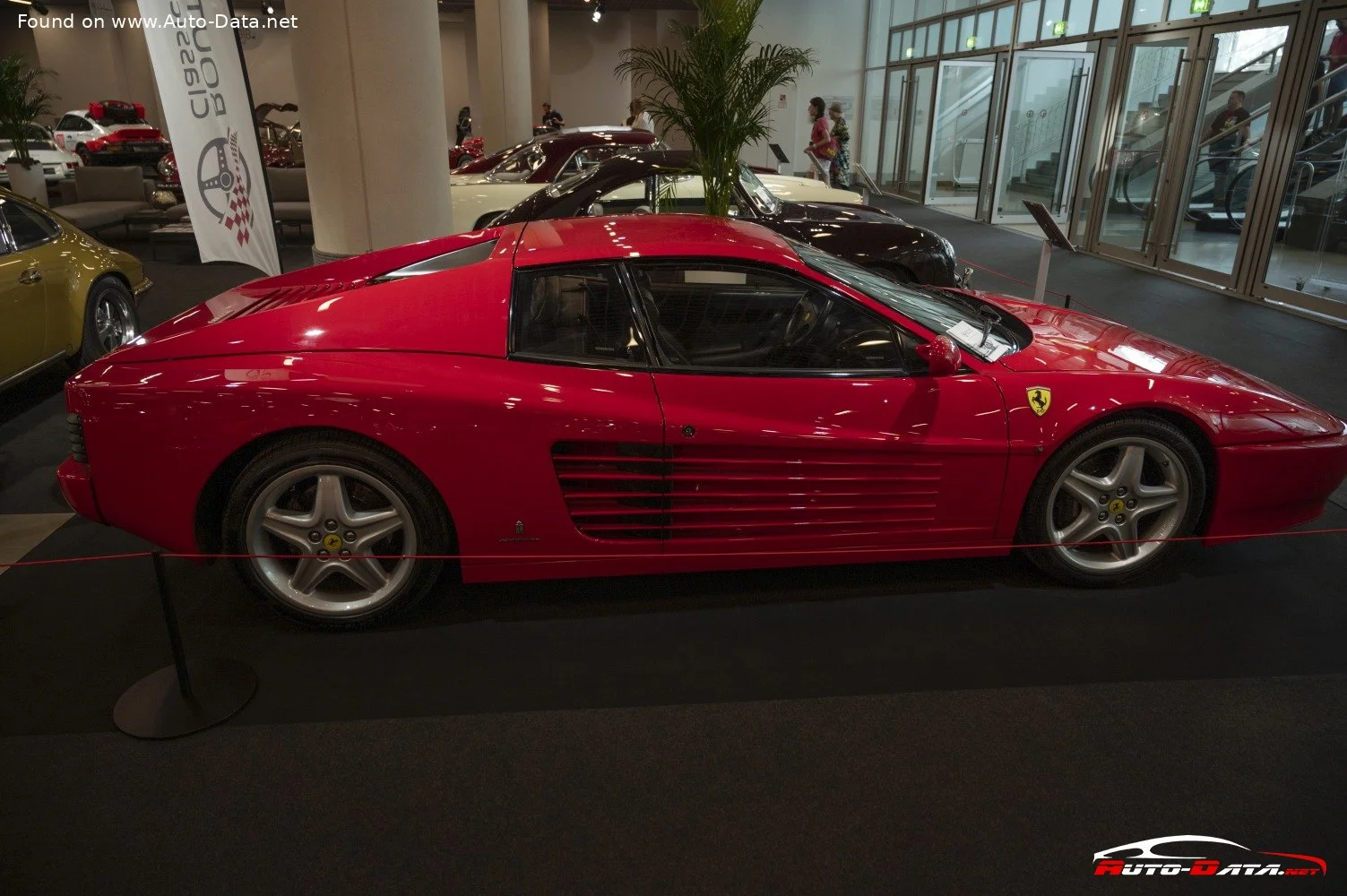 Ferrari Testarossa 4.9 i V12 48V (428 Hp)1992 - 1994 thumbnail 6