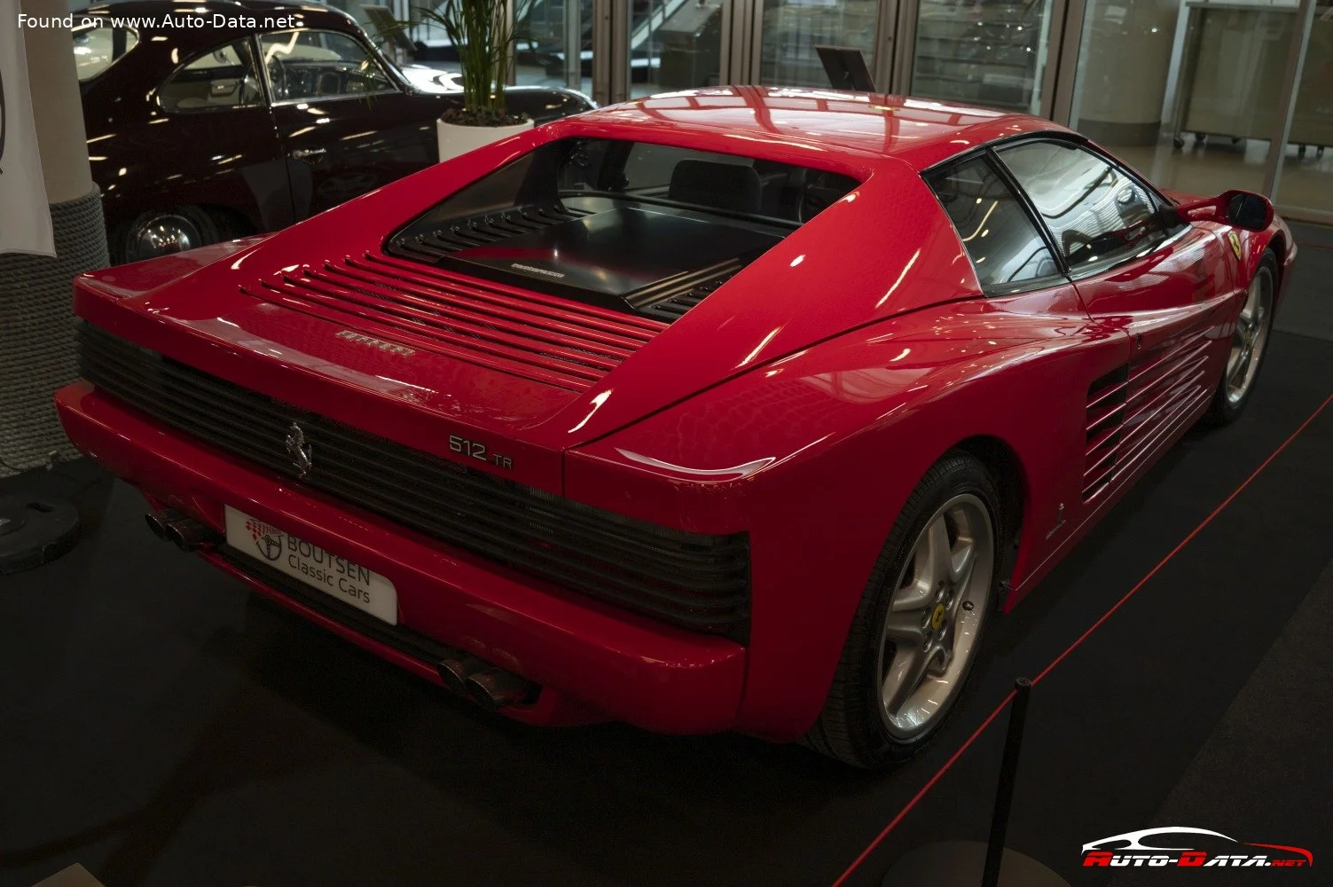 Ferrari Testarossa 4.9 i V12 48V (428 Hp)1992 - 1994 thumbnail 7
