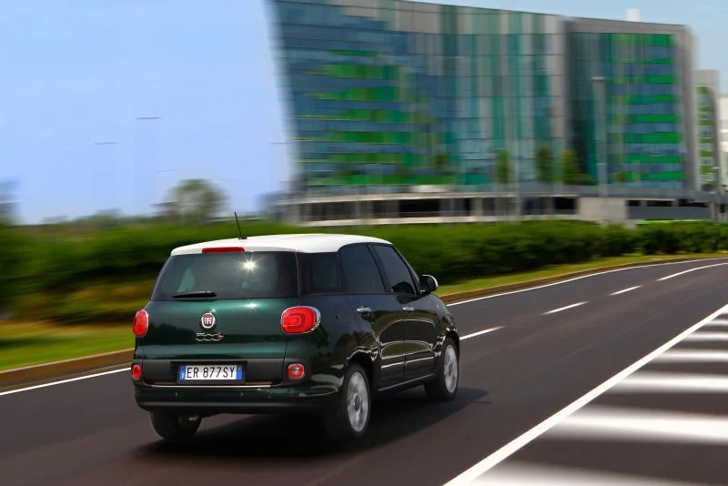 Fiat 500L 0.9 TwinAir (105 Hp) Turbo2013 - 2018 thumbnail 2