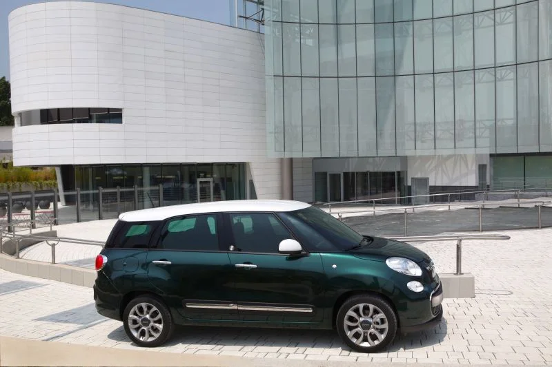 Fiat 500L 0.9 TwinAir (105 Hp) Turbo2013 - 2018 thumbnail 4