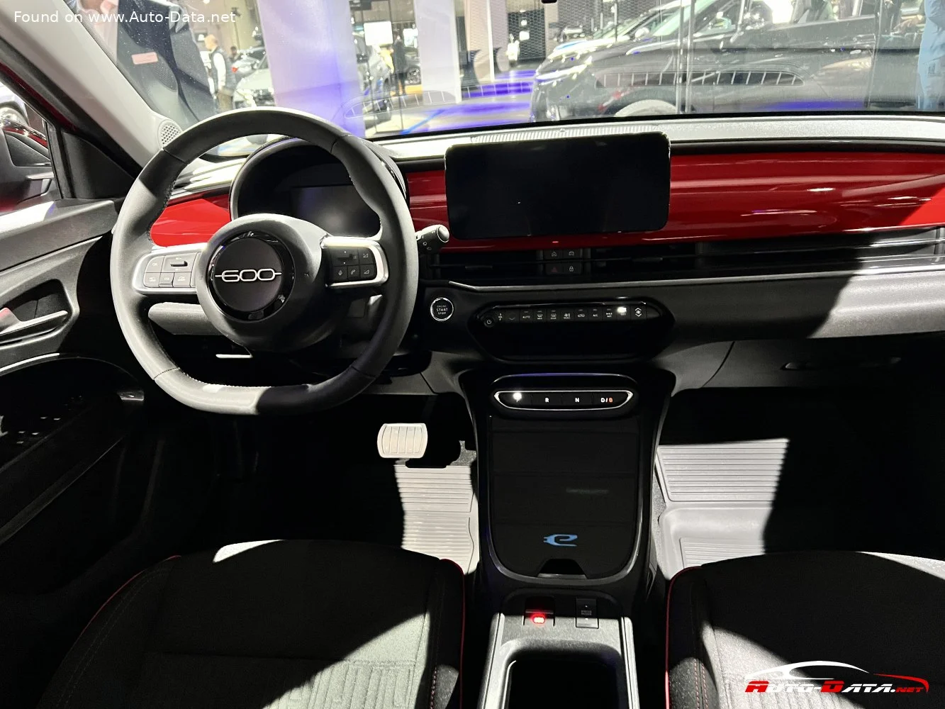 Fiat 600 1.2 T3 (100 Hp) Hybrid DCT2024 - 2025 thumbnail 12