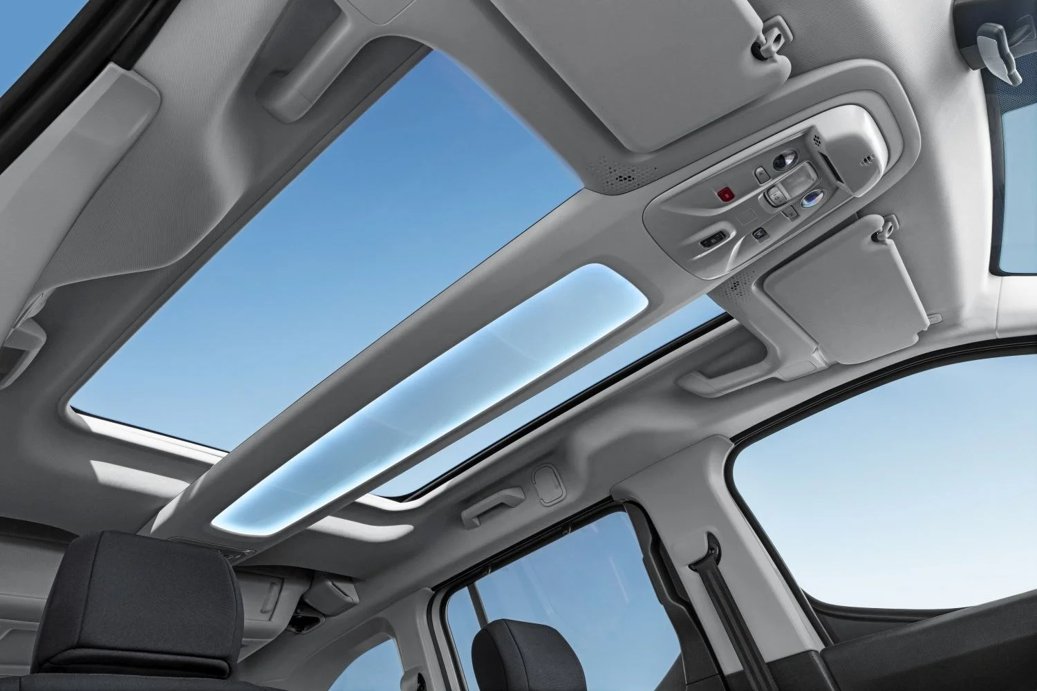 Fiat Doblo E-Doblo 50 kWh (136 Hp)2022 - thumbnail 8