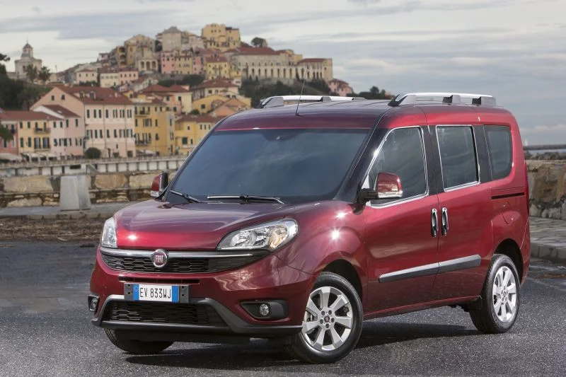Fiat Doblo 1.4 (95 Hp)2015 - 2018 thumbnail 15