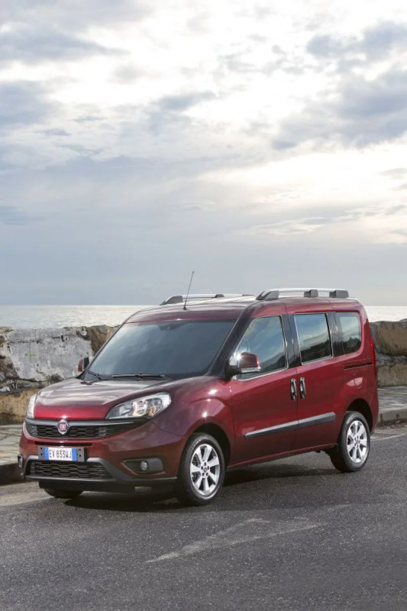 Fiat Doblo 1.4 (95 Hp)2015 - 2018 thumbnail 17