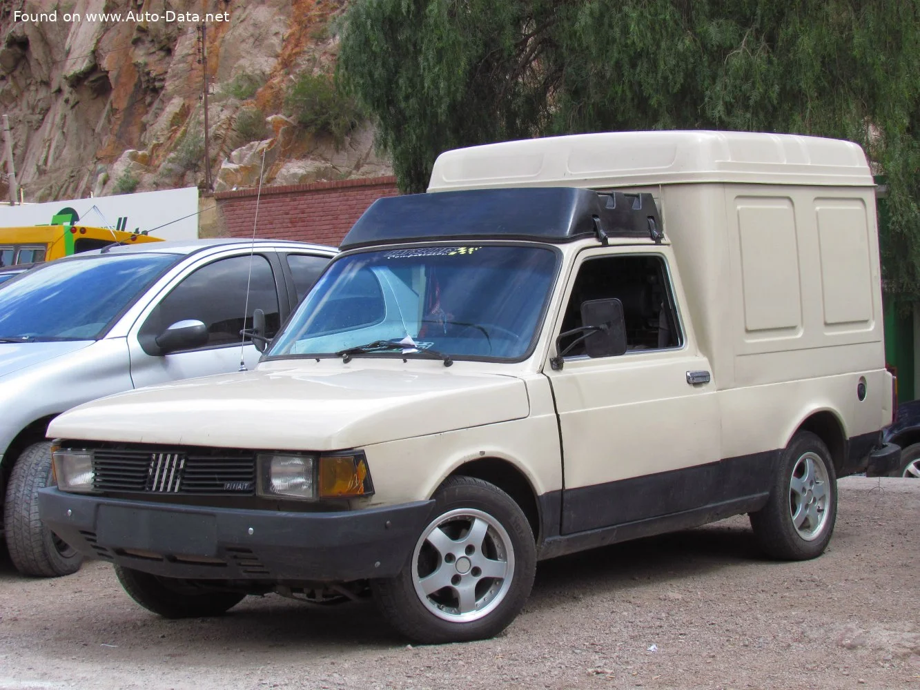 Fiat Fiorino 1050 (50 Hp)1980 - 1987 - 1