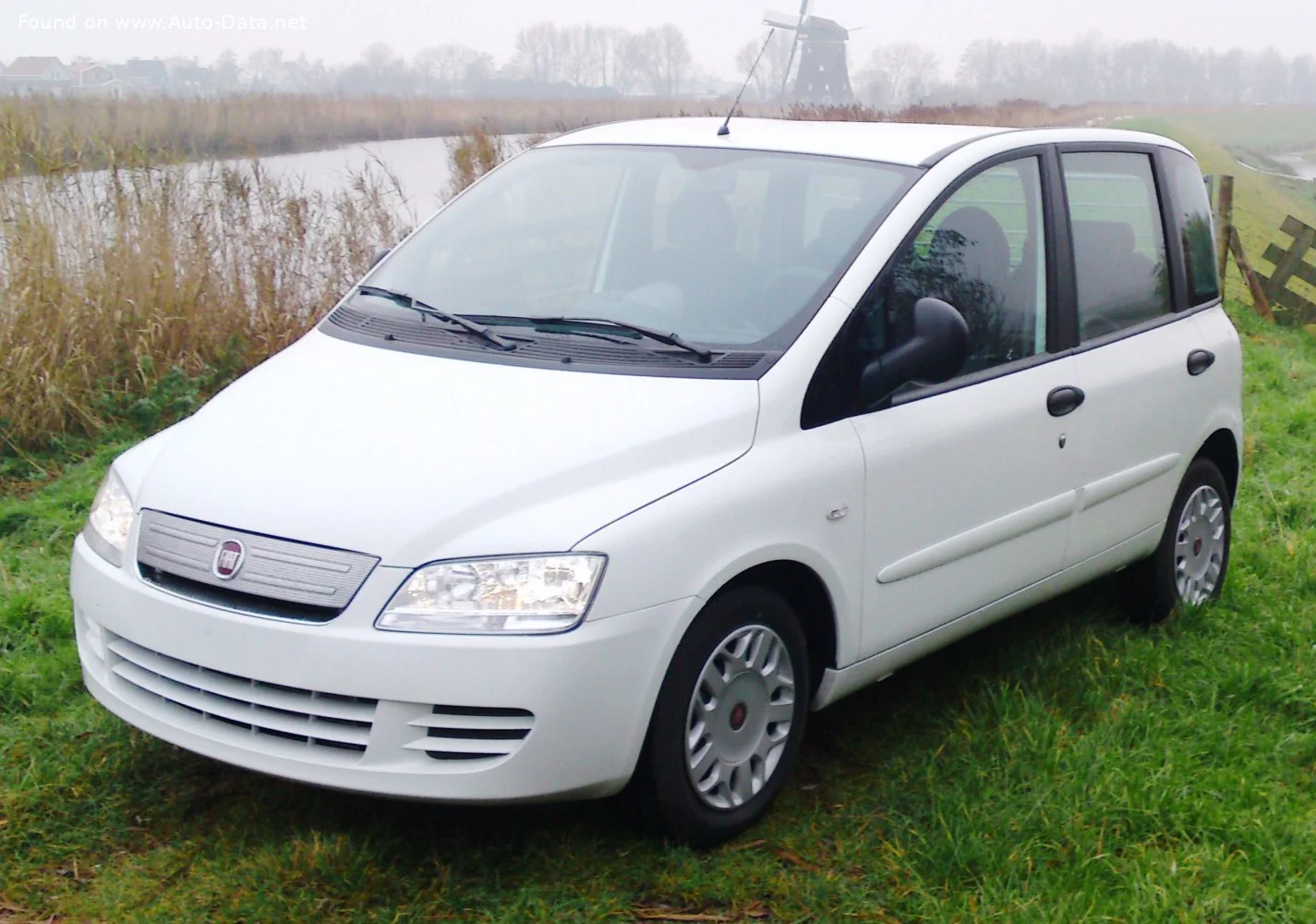 Fiat Multipla 1.6 16V (103 Hp)2004 - 2010 thumbnail 3