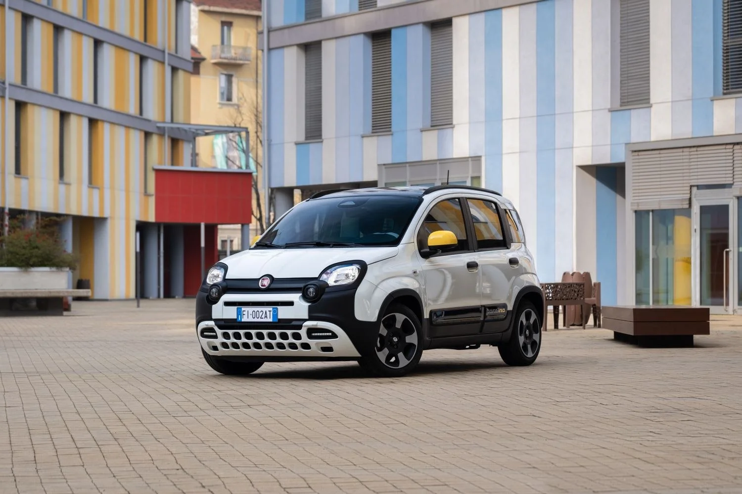 Fiat Panda 1.0 GSE (70 Hp) Mild Hybrid2024 - - 1