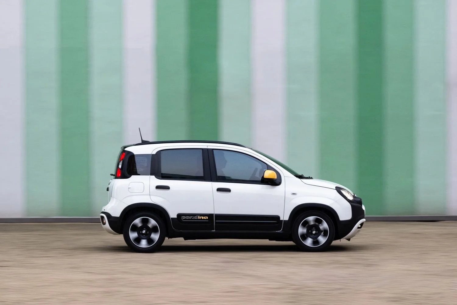 Fiat Panda 1.0 GSE (70 Hp) Mild Hybrid2024 - thumbnail 4