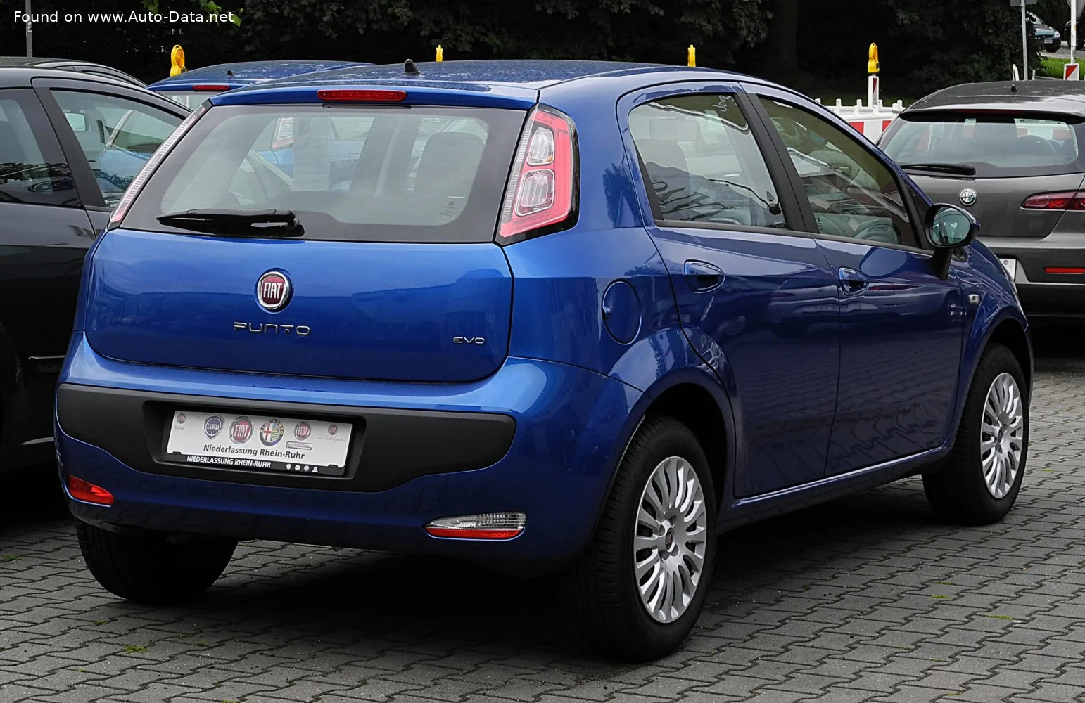 Fiat Punto 1.2 8V (65 Hp)2009 - 2010 thumbnail 4