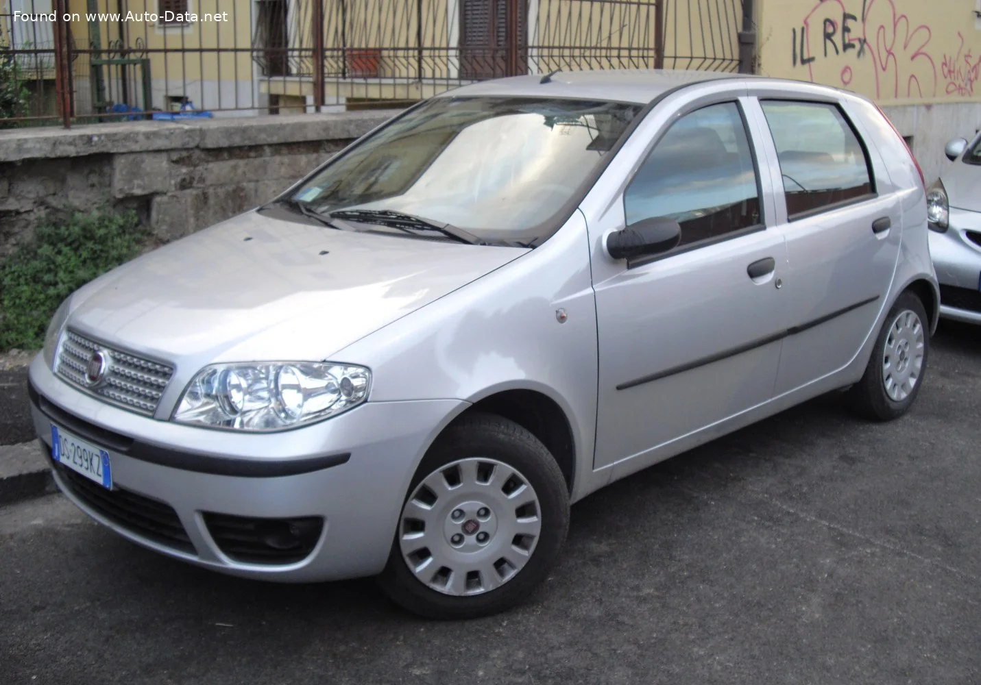 Fiat Punto 1.2 (60 Hp)2007 - 2010 thumbnail 3
