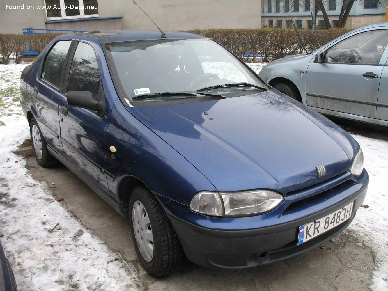 Fiat Siena 1.0 i 16V (70 Hp)1997 - 2000 thumbnail 2