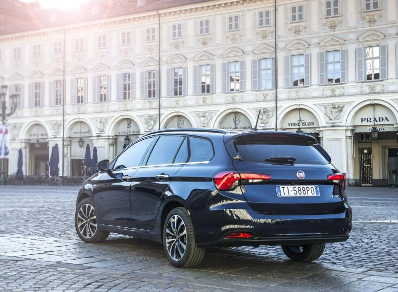 Fiat Tipo 1.3 (95 Hp)2016 - 2018 thumbnail 2