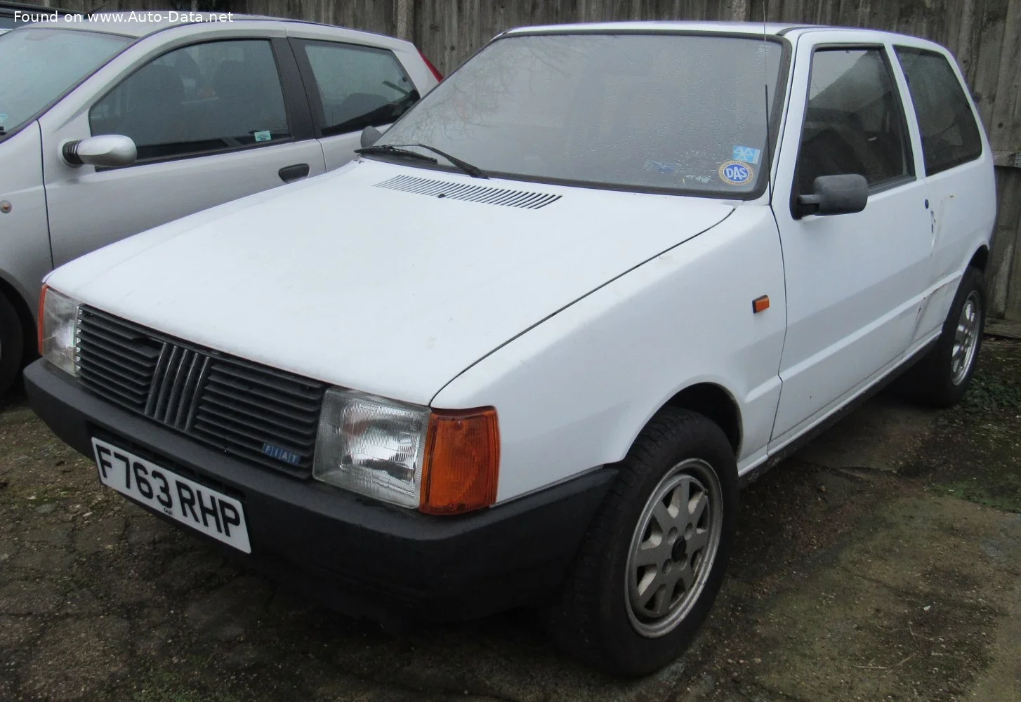Fiat UNO 0.9 (45 Hp)1983 - 1992 thumbnail 2