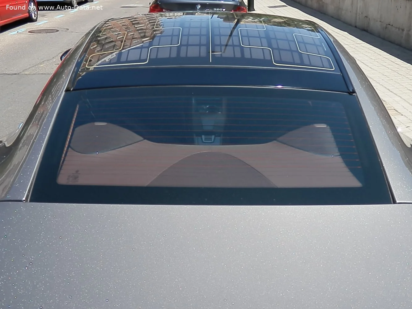 Fisker Karma 2.0 (408 Hp) Plug-in Hybrid2011 - 2012 thumbnail 11