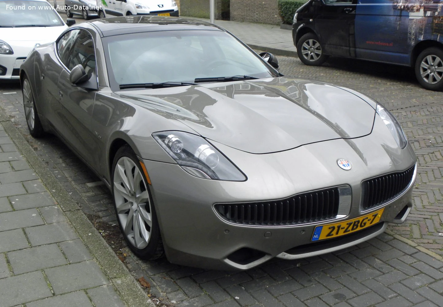 Fisker Karma 2.0 (408 Hp) Plug-in Hybrid2011 - 2012 thumbnail 3