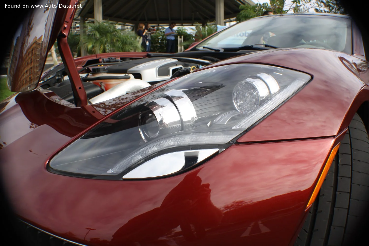 Fisker Karma 2.0 (408 Hp) Plug-in Hybrid2011 - 2012 thumbnail 8