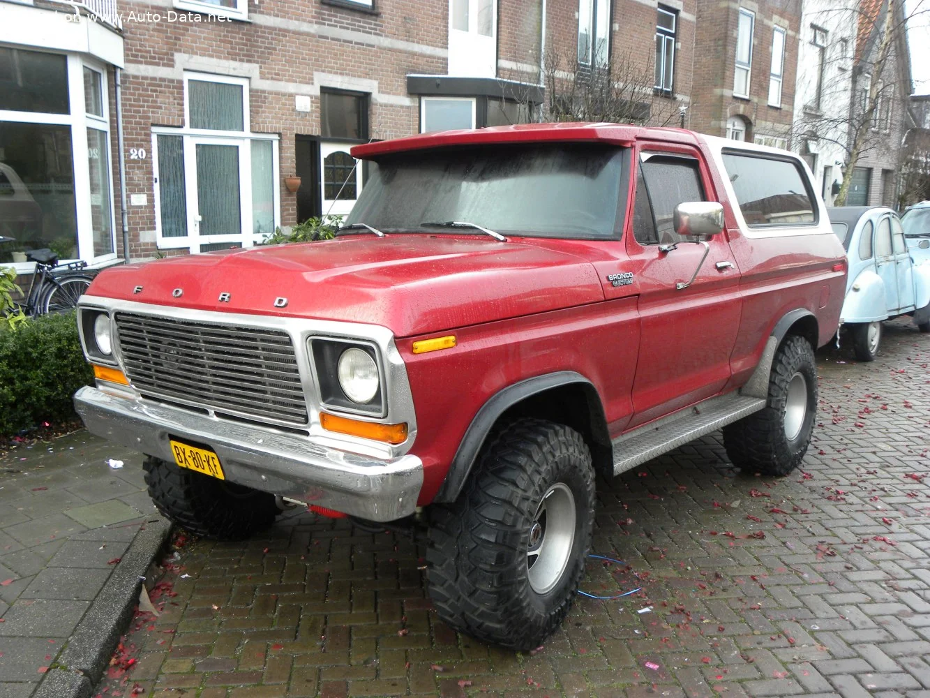 Ford Bronco 5.8 V8 (160 Hp) AWD1978 - 1979 - 1