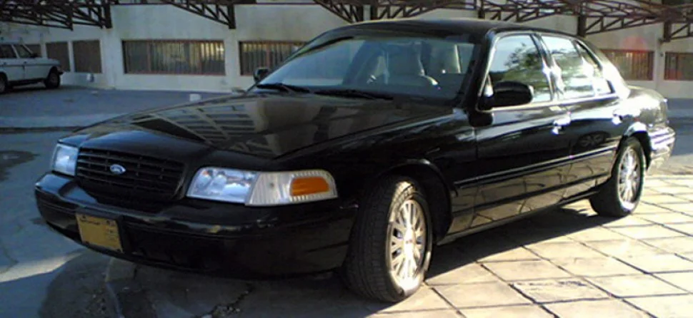 Ford Crown Victoria 4.6 i V8 32V (227 Hp)2003 - 2010 thumbnail 2