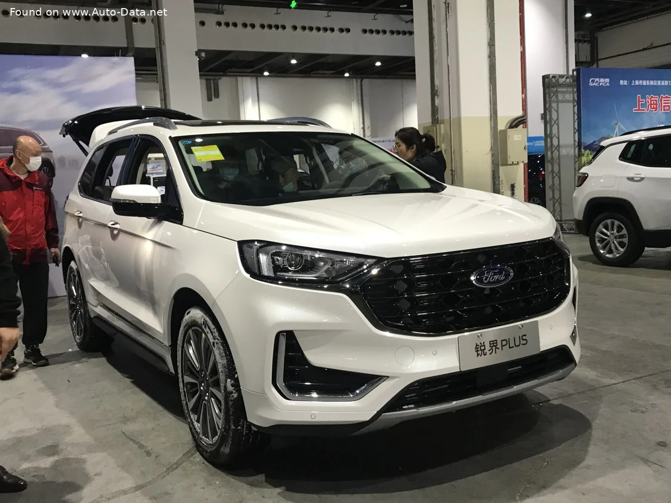 Ford Edge 2.0 EcoBoost (245 Hp) Automatic2021 - 2023 thumbnail 5