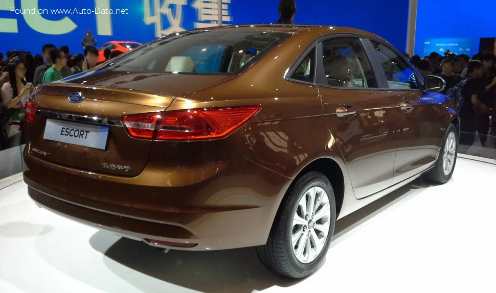 Ford Escort Ford Escort Sedan (China) thumbnail 3