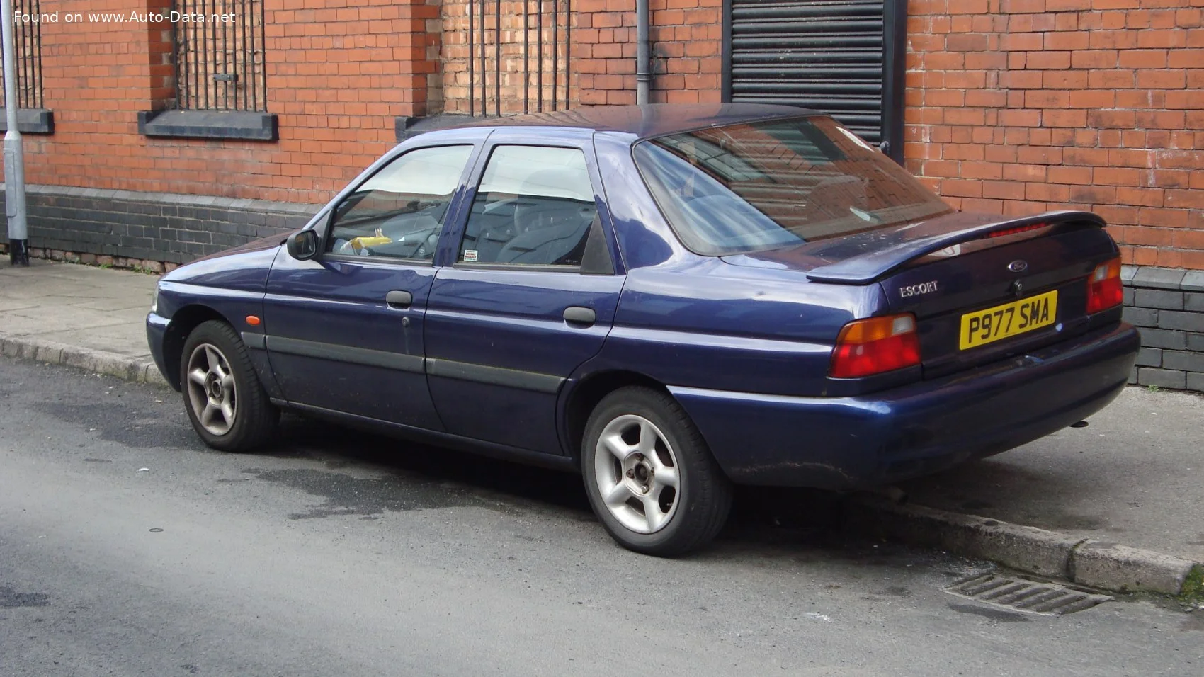Ford Escort 1.3 i (60 Hp)1995 - 1996 thumbnail 4