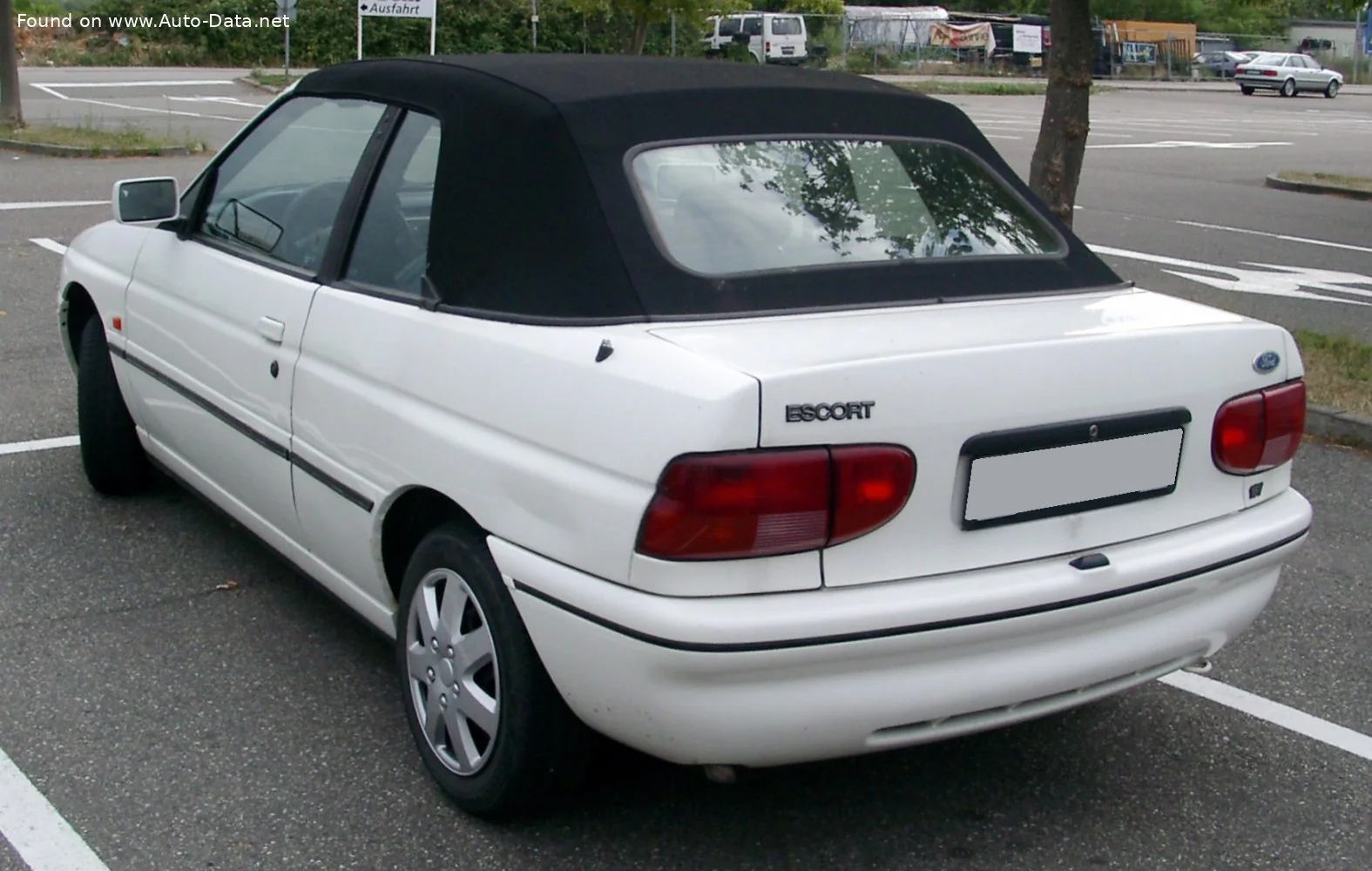 Ford Escort 1.4 i (73 Hp)1993 - 1995 thumbnail 2