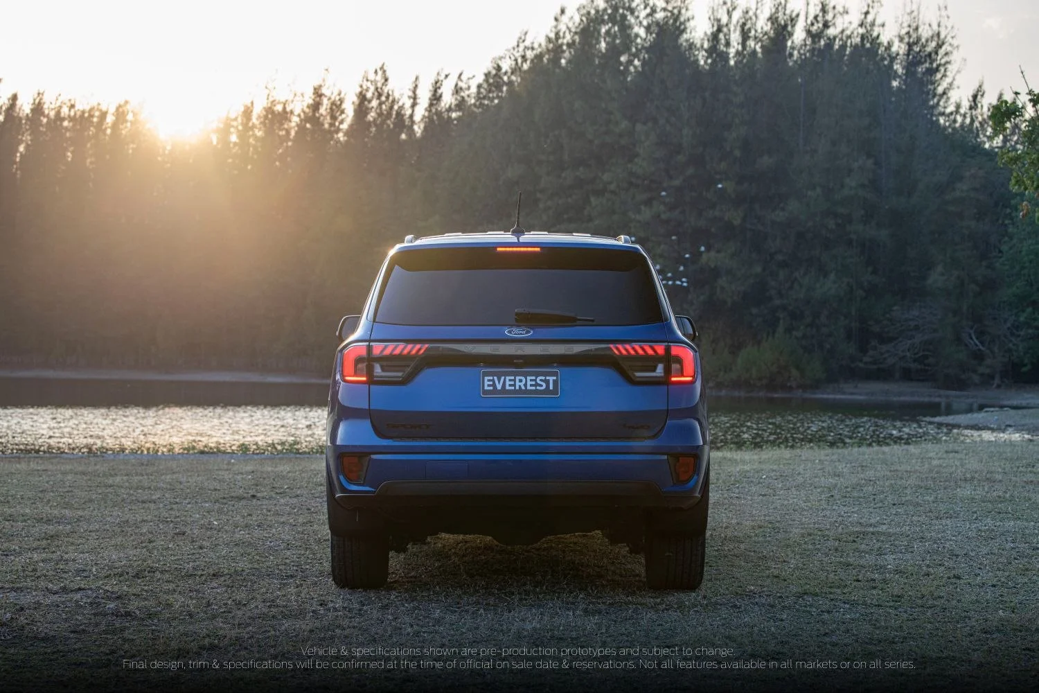 Ford Everest 2.0d Bi-Turbo (209 Hp) 4x4 Automatic2022 - thumbnail 2