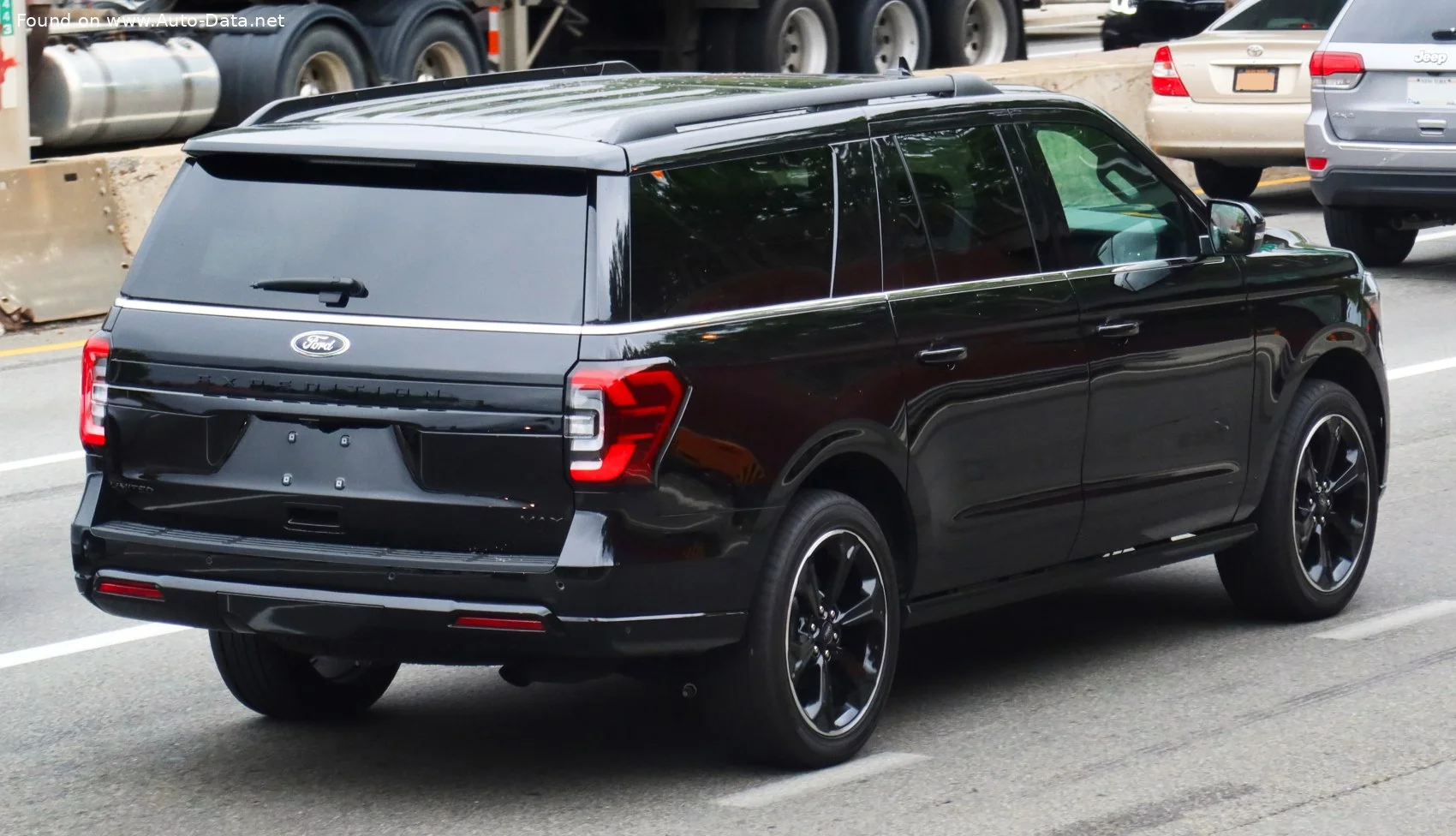 Ford Expedition 3.5 EcoBoost V6 (380 Hp) 4x4 SelectShift2021 - 2024 thumbnail 7