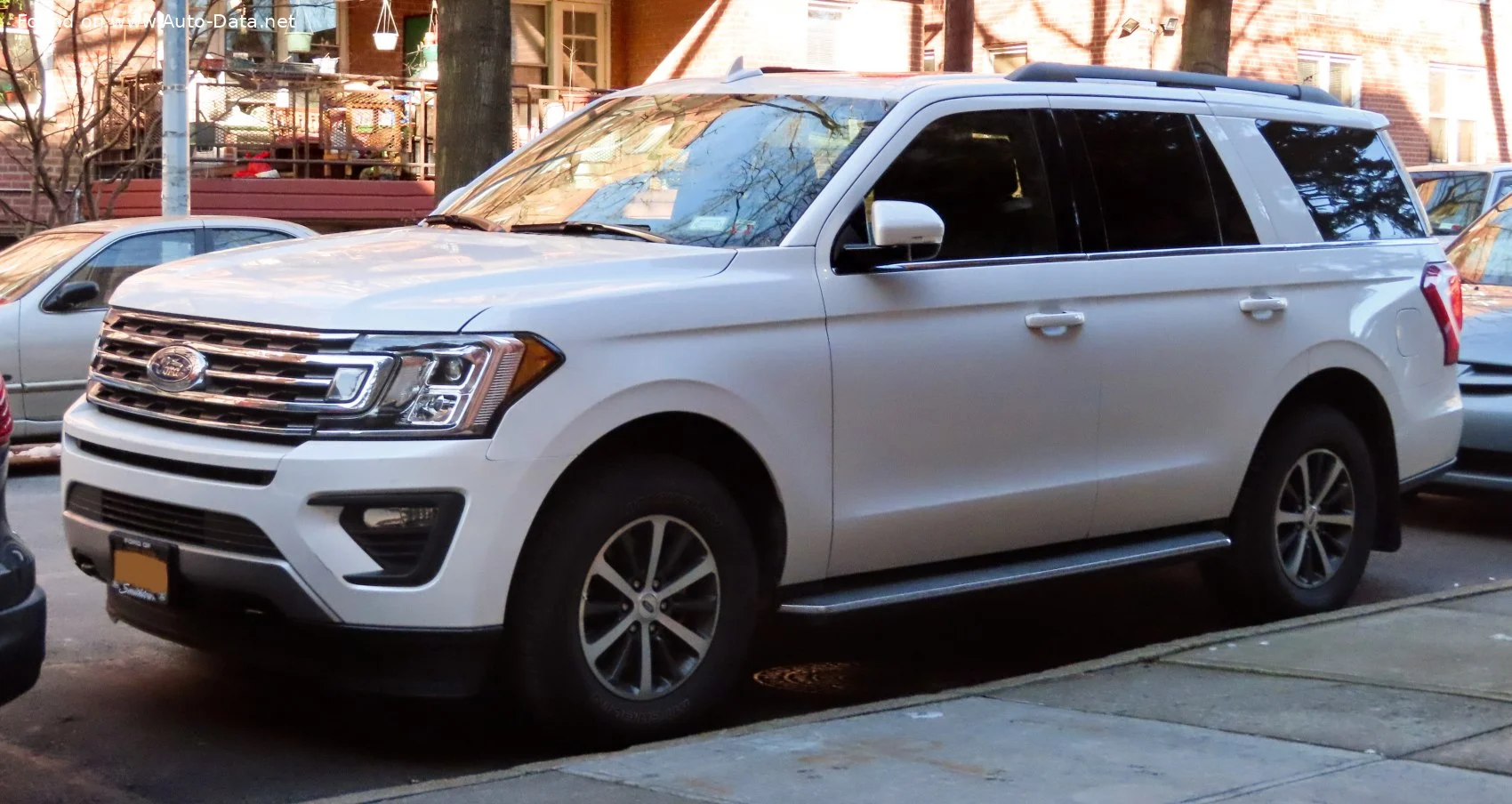 Ford Expedition 3.5 EcoBoost V6 (375 Hp) 4x4 Automatic2017 - 2021 thumbnail 3