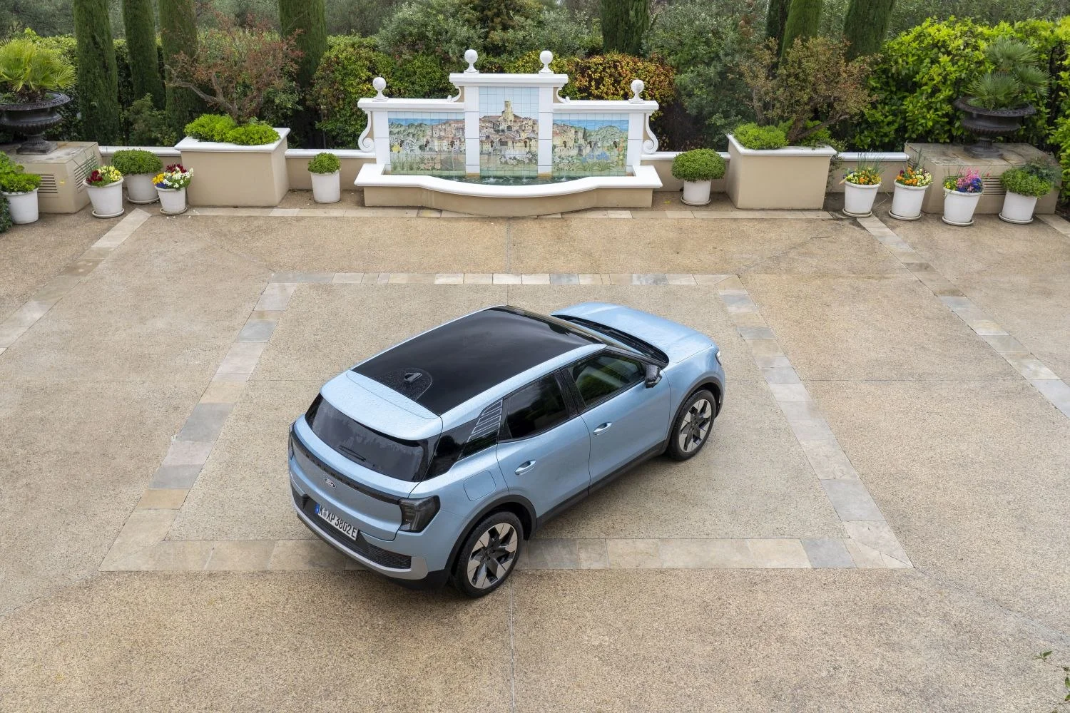 Ford Explorer EV 82 kWh (286 Hp) Extended Range RWD2024 - thumbnail 13
