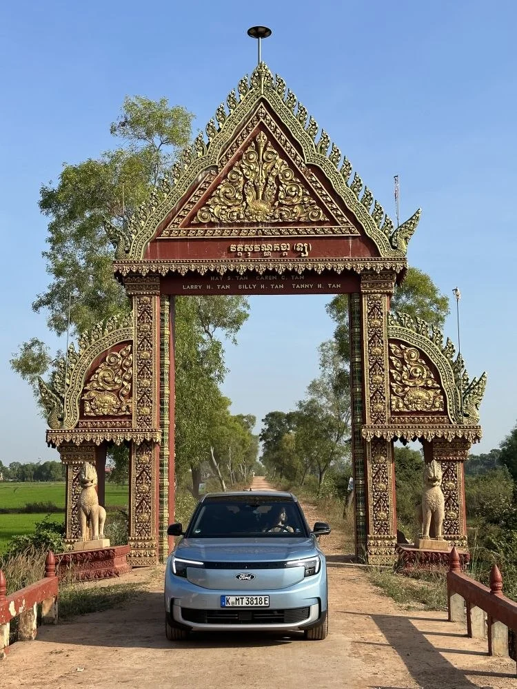 Ford Explorer EV 82 kWh (286 Hp) Extended Range RWD2024 - thumbnail 5